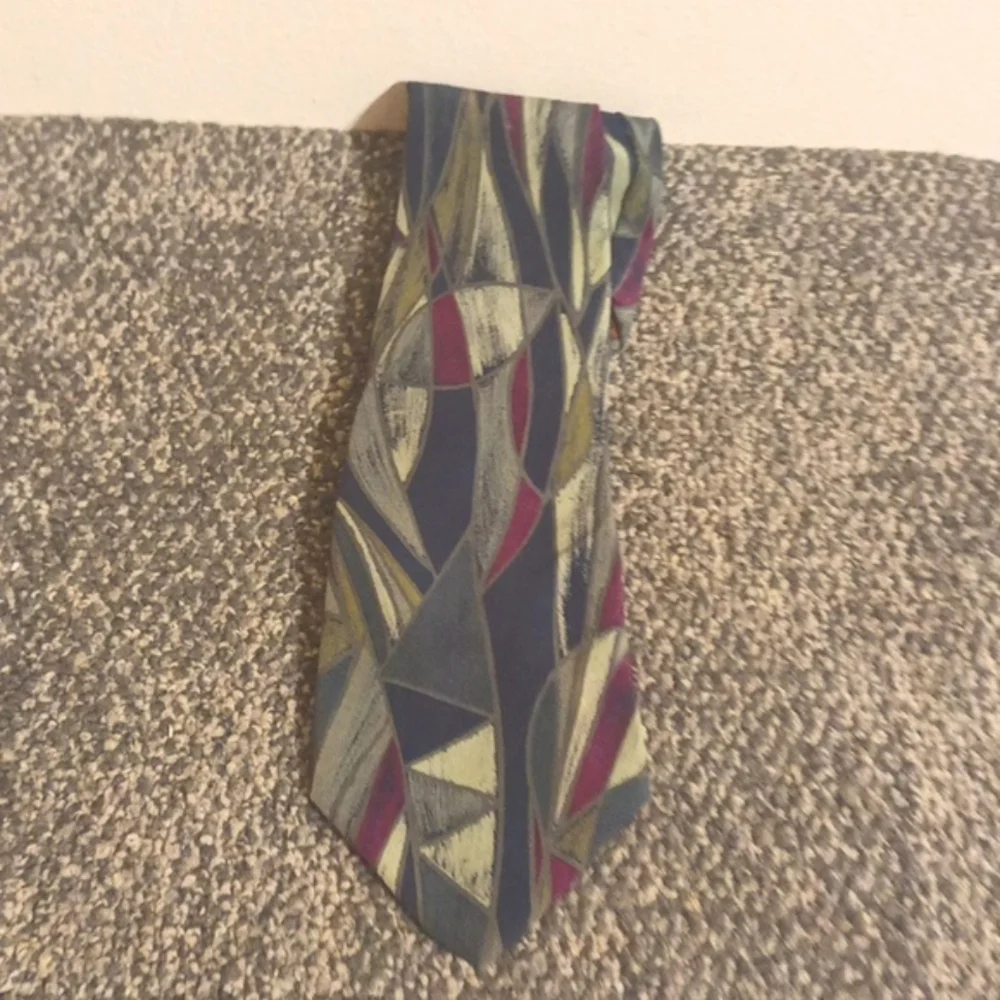 Signori Dei Signori 100 % Silk Mens Tie Modern Design